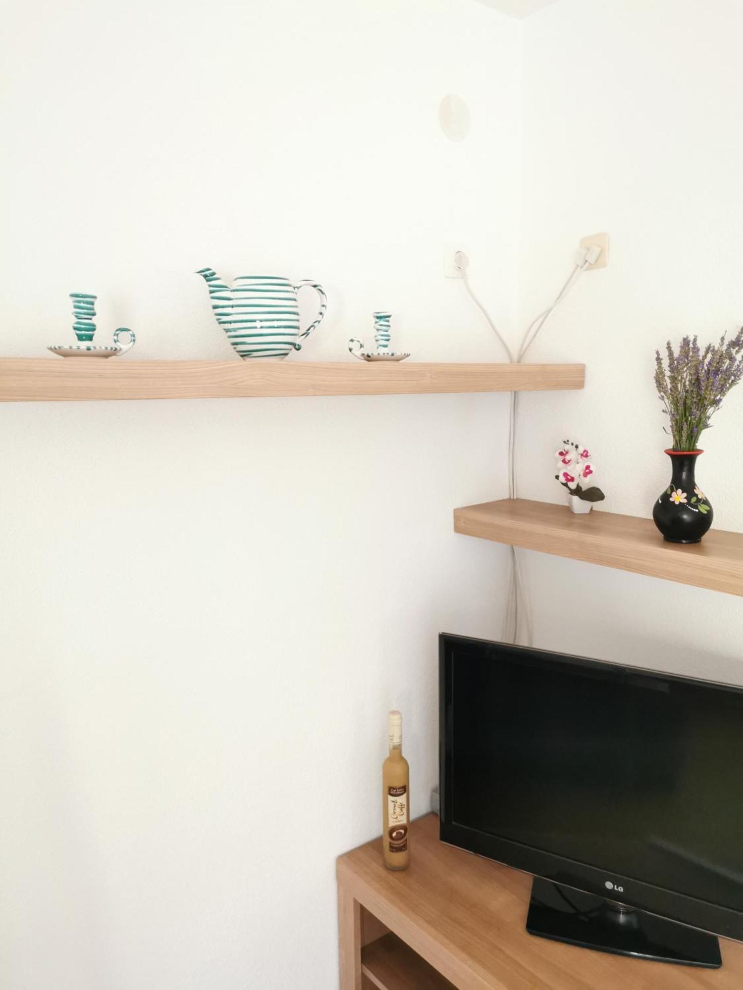 Apartmani Gabi Cesarica Zewnętrze zdjęcie