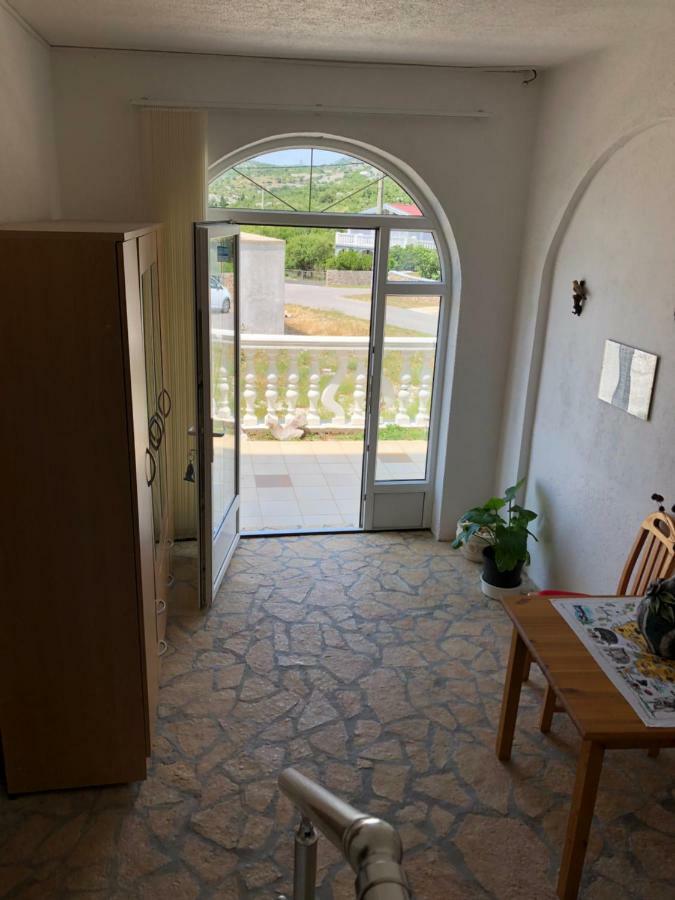 Apartmani Gabi Cesarica Zewnętrze zdjęcie