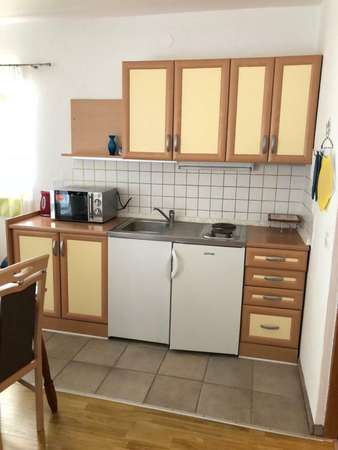 Apartmani Gabi Cesarica Zewnętrze zdjęcie