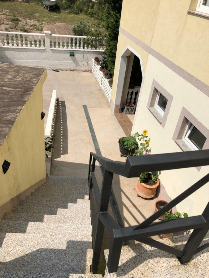 Apartmani Gabi Cesarica Zewnętrze zdjęcie