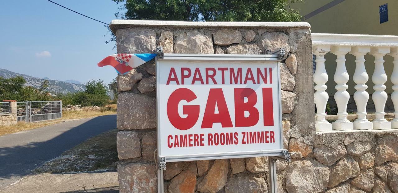 Apartmani Gabi Cesarica Zewnętrze zdjęcie