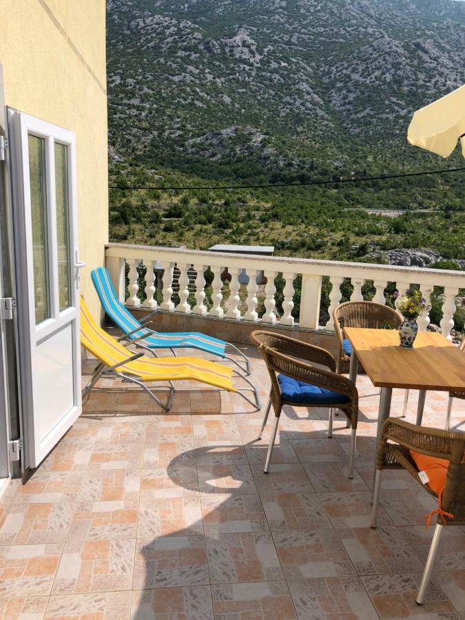 Apartmani Gabi Cesarica Zewnętrze zdjęcie